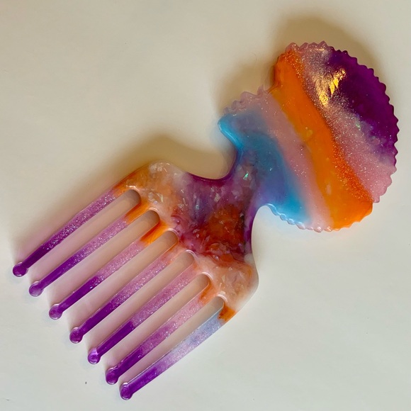 COPY - Beautiful Afro Picks - Picture 6 of 6